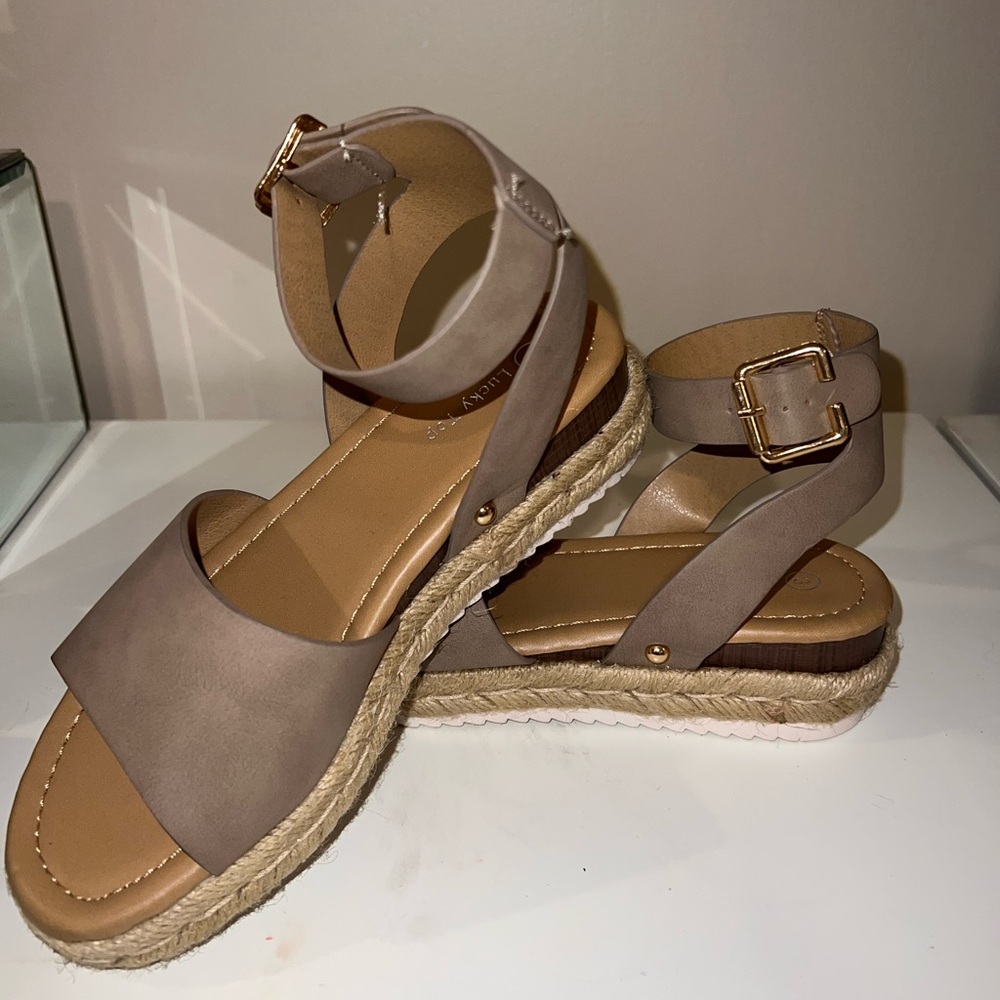 SODA girls flat form wedge open toe sandal color: Taupe